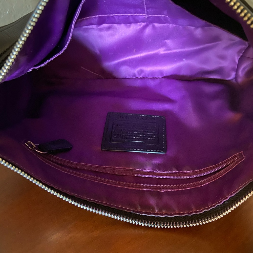 Authentic Coach handbag - Picture 7 of 7